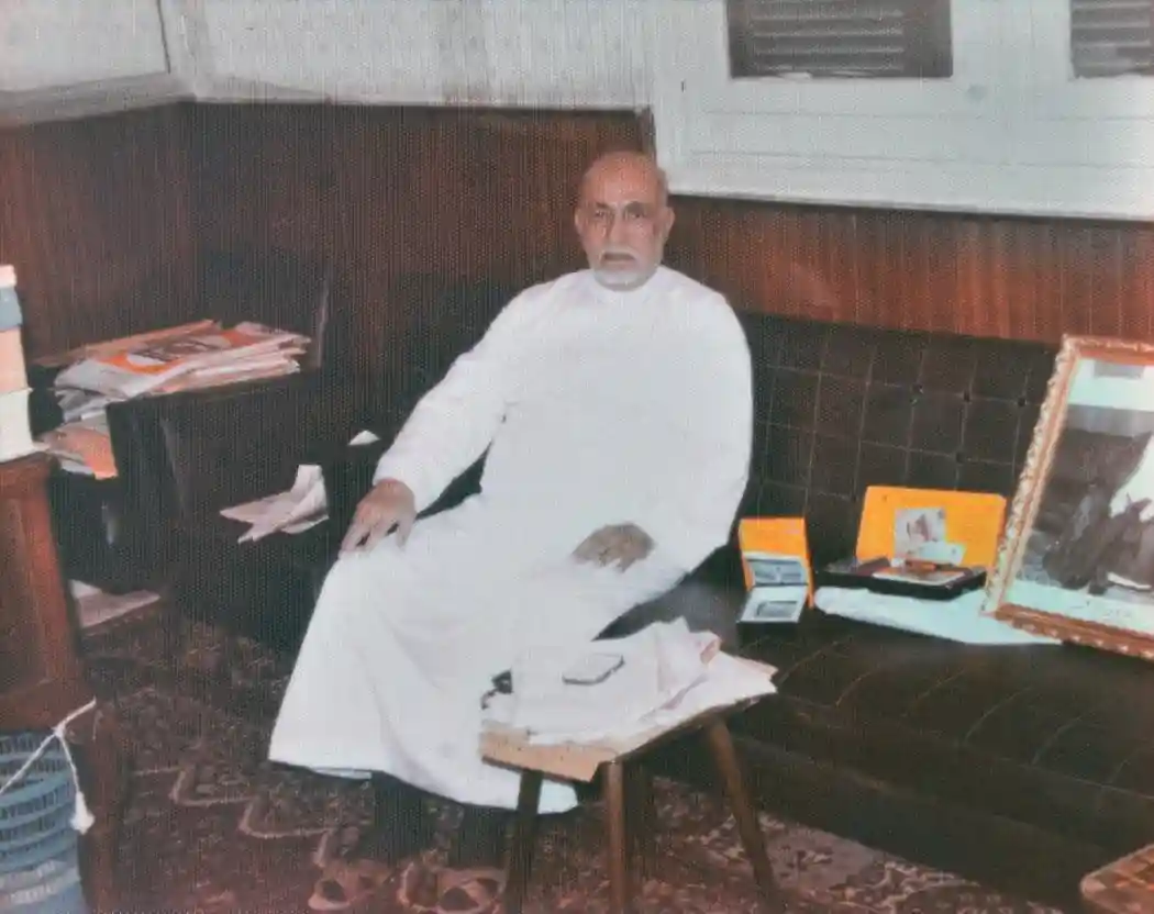 Ahmed Mohammed Saleh Baeshen, The Founder